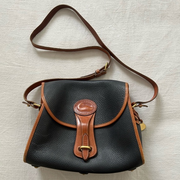 Dooney & Bourke Handbags - Vintage Dooney & Bourke Purse